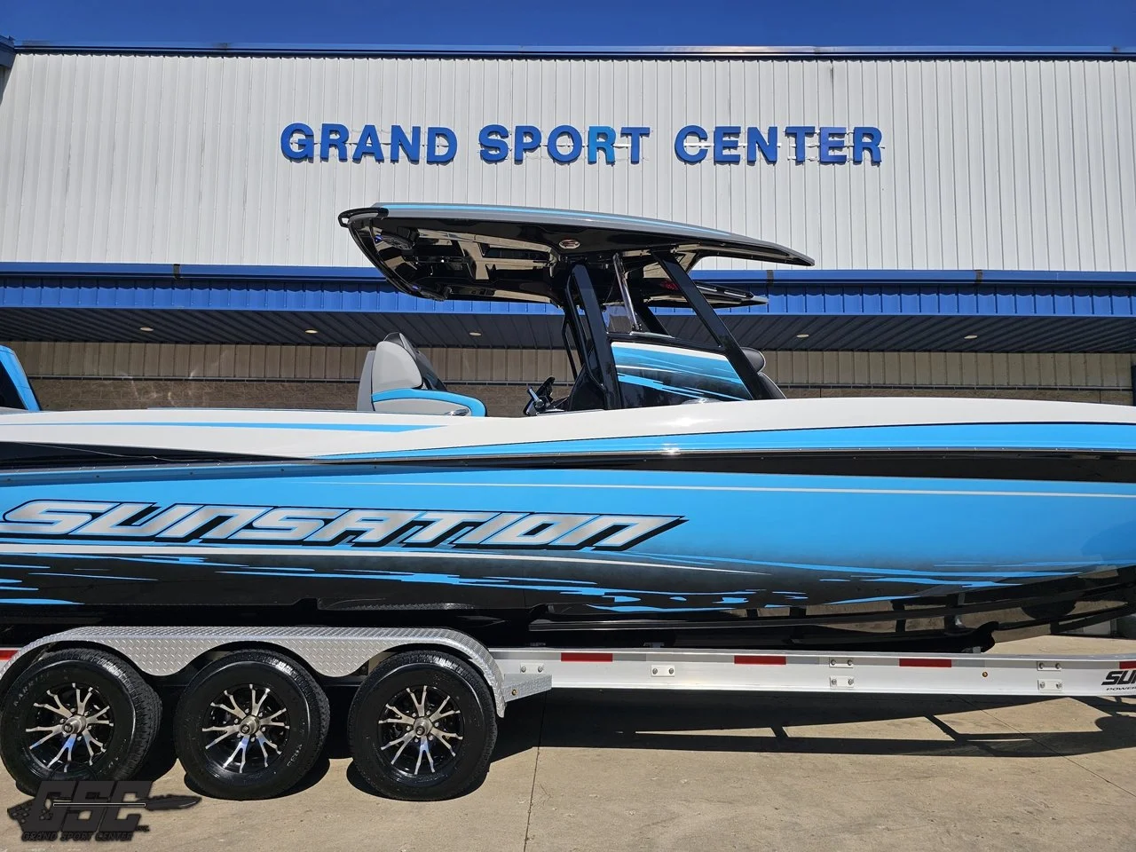 ON SALE! 2025 Sunsation 32 CCX — Grand Sport Center